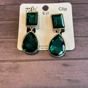 Green clip on earrings